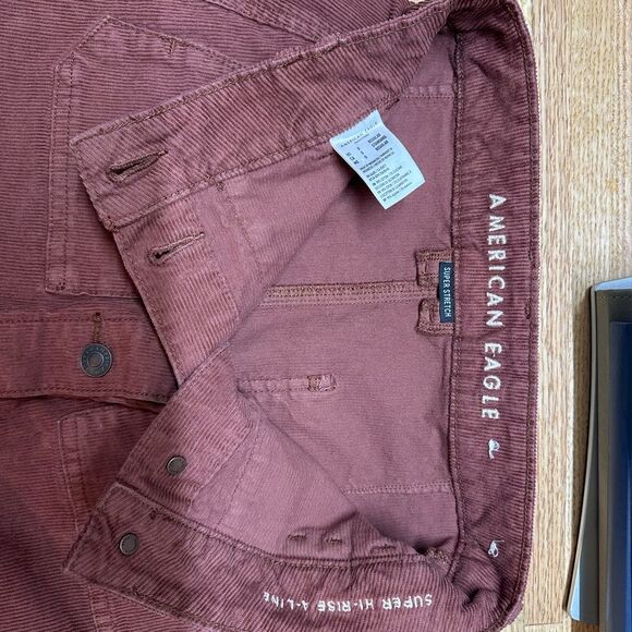 American Eagle Corduroy Button-Front Skirt Burgundy NWOT Size 0 - Picture 5 of 9